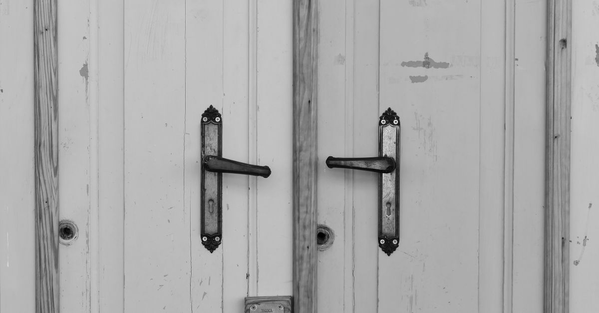 door security hardware — New Smyrna Beach Locksmith